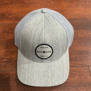 Black Clover Men’s Adjustable Mesh Hat